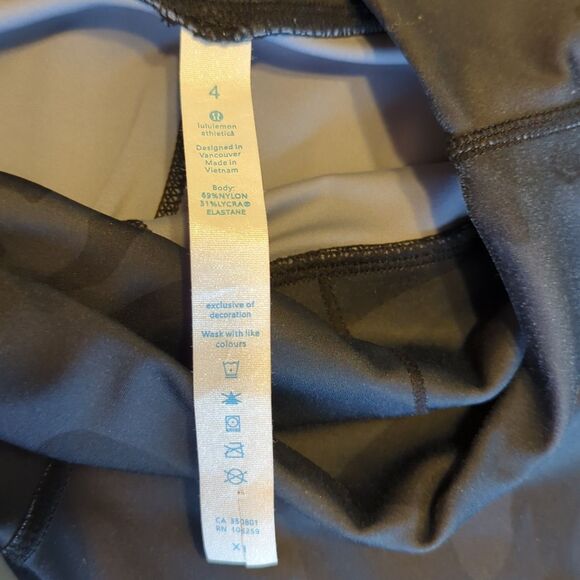 Lululemon Align High Rise Leggings Womens 4 Black Camo Active Workout - Picture 5 of 7